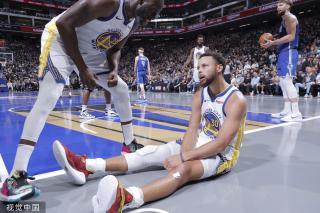 资深中场詹 资深中场詹